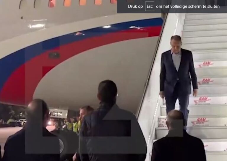 Onzin van Eric van de Beek. Russisch toestel kwam niet naar Washington vanwege onderhandelingen over oorlog Oekraïne
