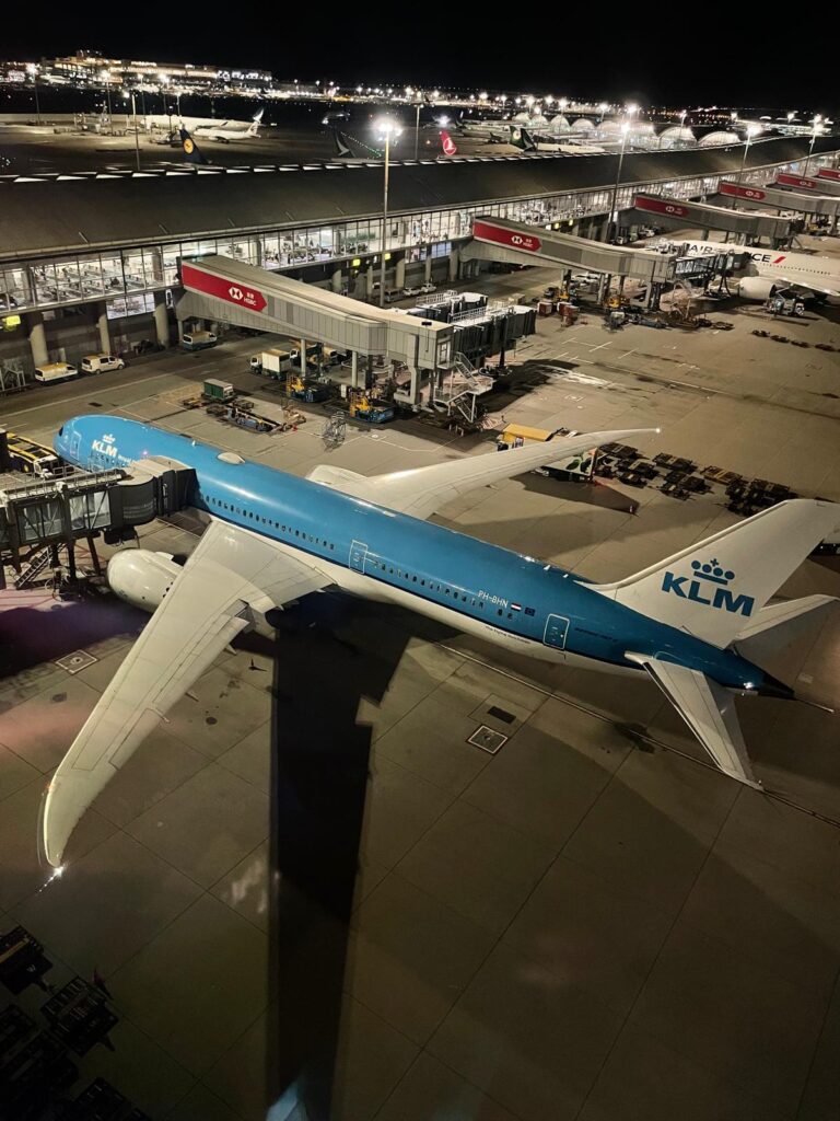 Spotting guide for Hong Kong airport