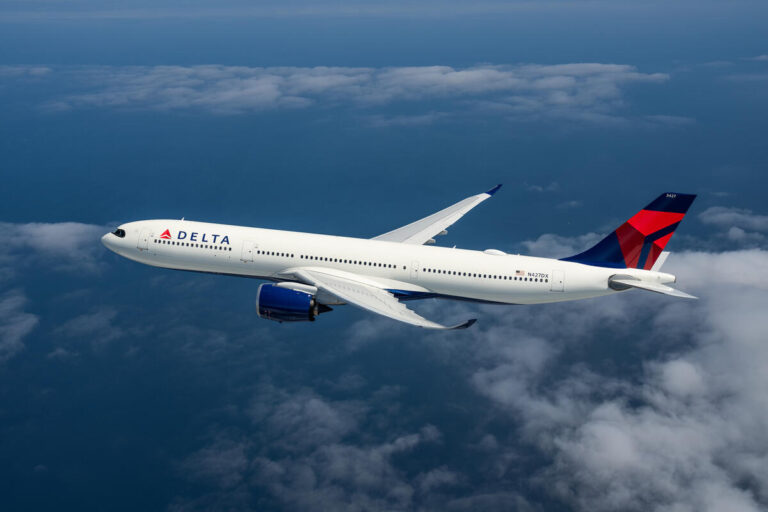In zomer 2026 reduceert Delta Airlines het aantal wekelijkse vluchten van New York naar Schiphol