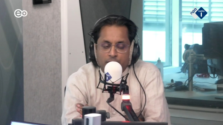 Factcheck: Digitaal strateeg Nasrullah poogt de AI-hype te fileren, maar zijn eigen claims kloppen niet